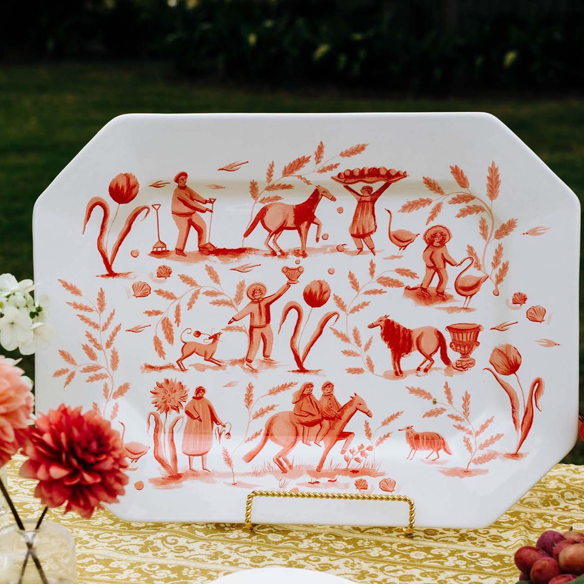 THE POLLY PLATTER