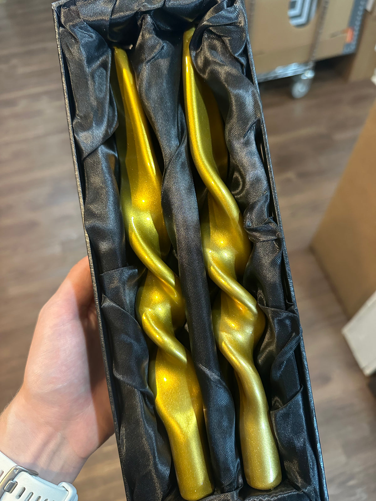 TWISTED CANDLES