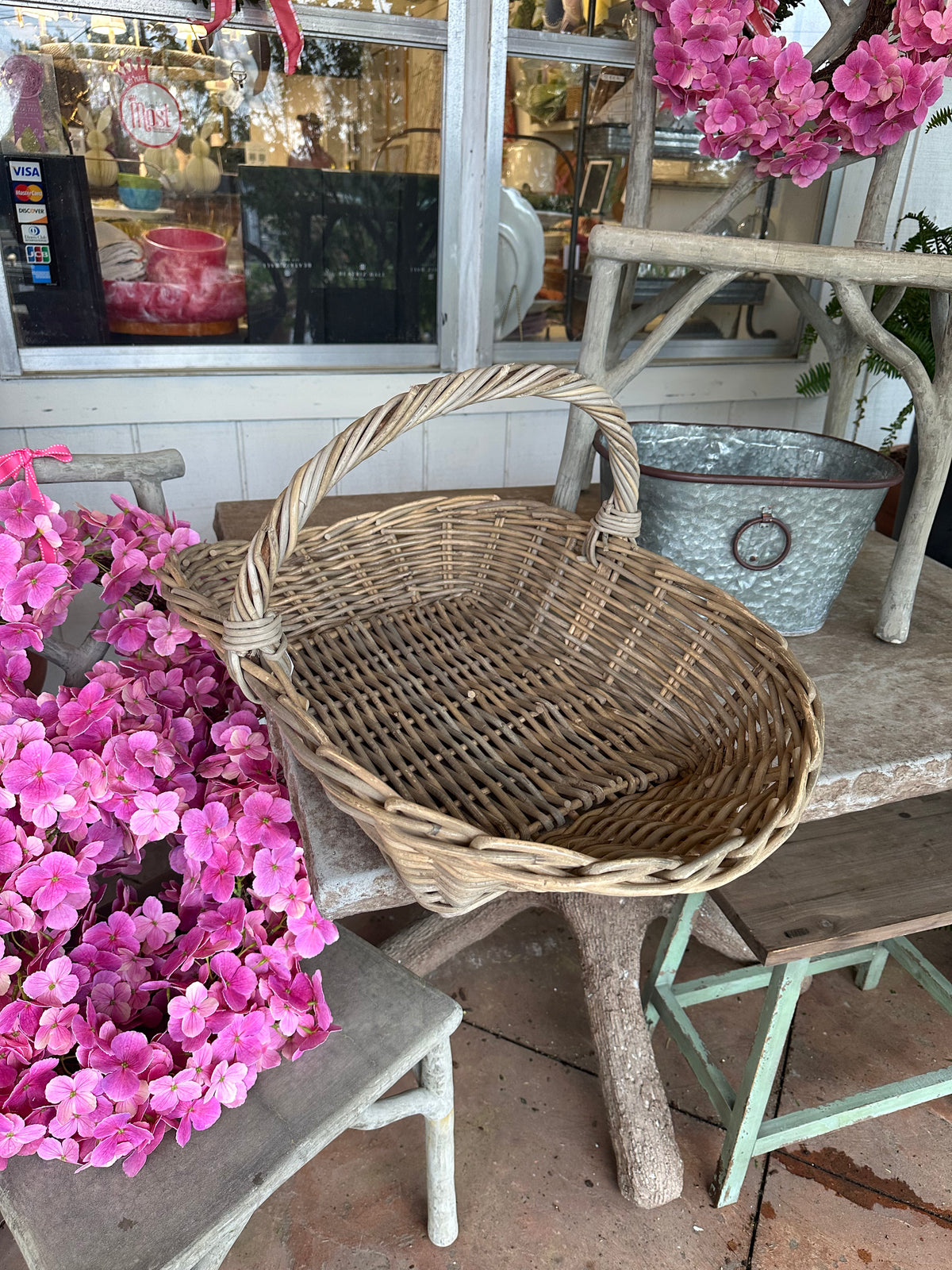 RATTAN KUBU FLOWER BASKETS
