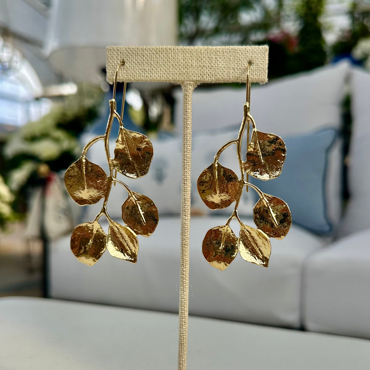 GOLD LEAF DROP EARRINGS