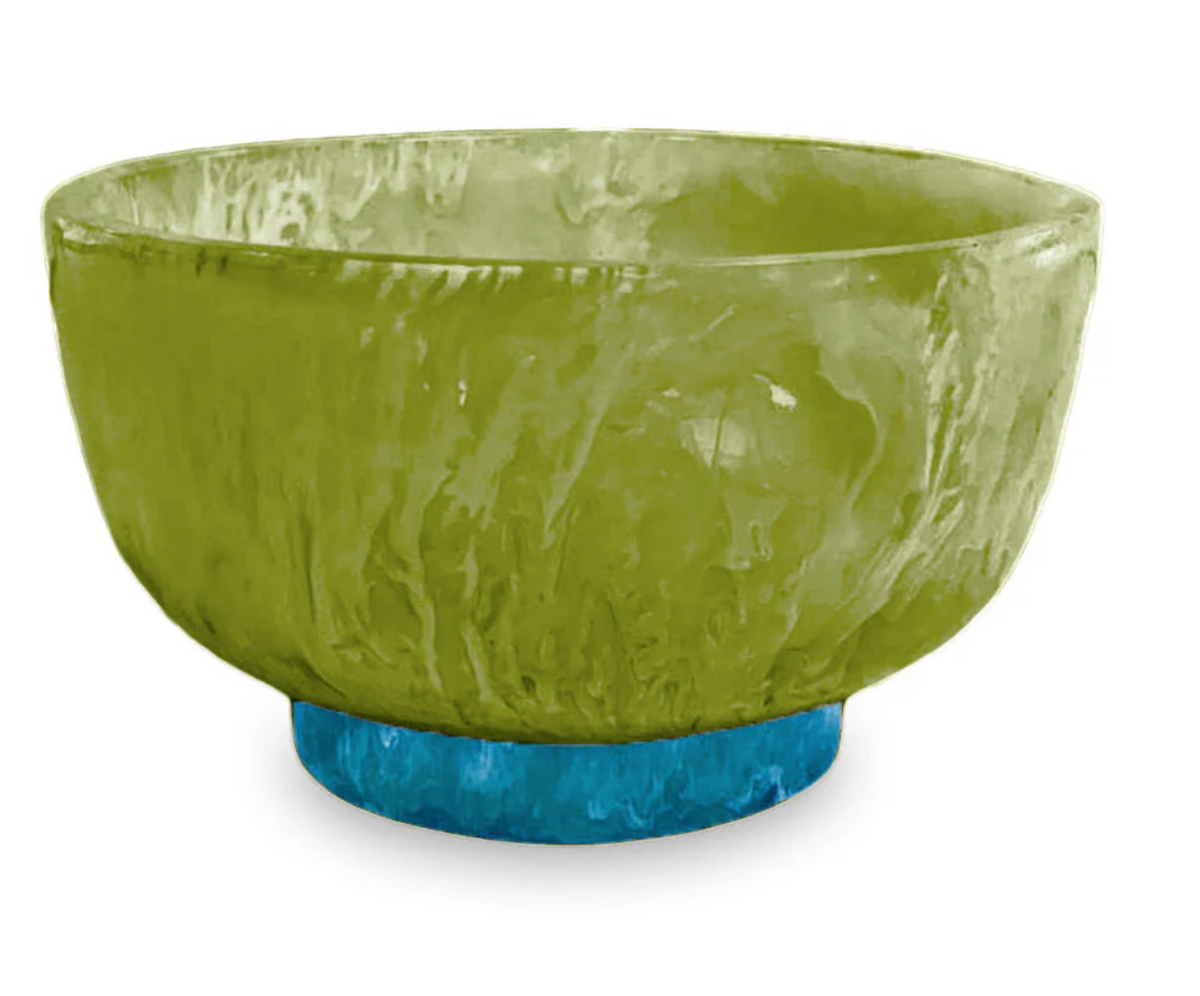 SMALL RESIN BOWL WITH BASE
