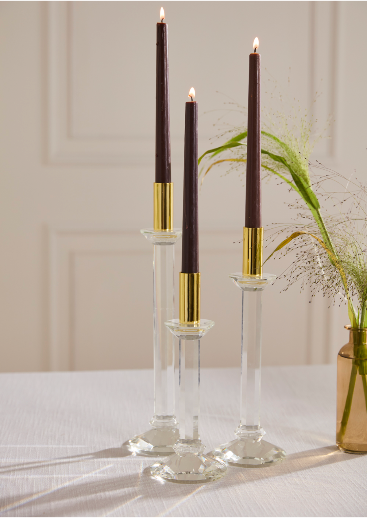 MODERN GLASS CANDLE HOLDER W/ SLEEVE