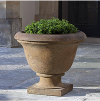 TEXTURED GREENWICH URN