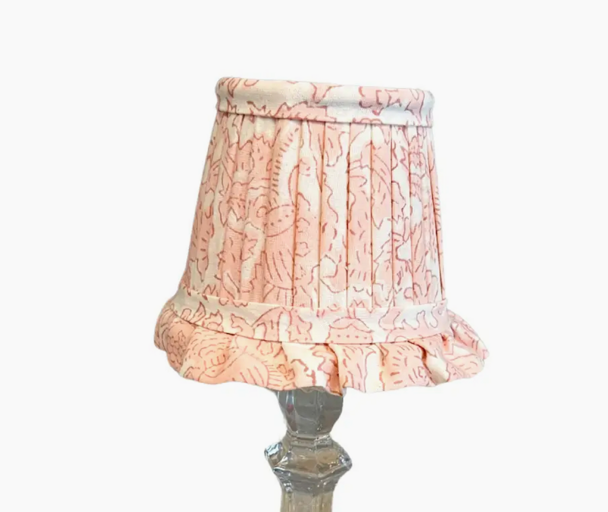 PINK PLEATED LAMPSHADE