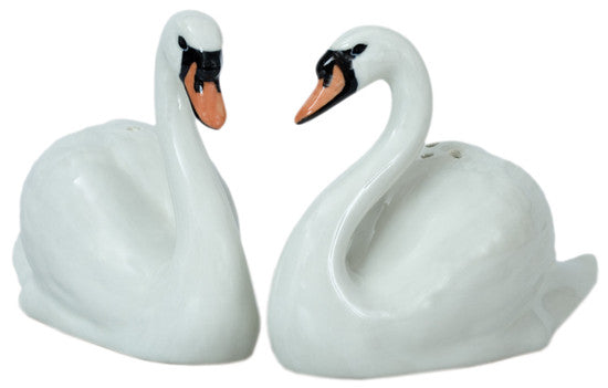 SWAN SALT & PEPPER SHAKER SET