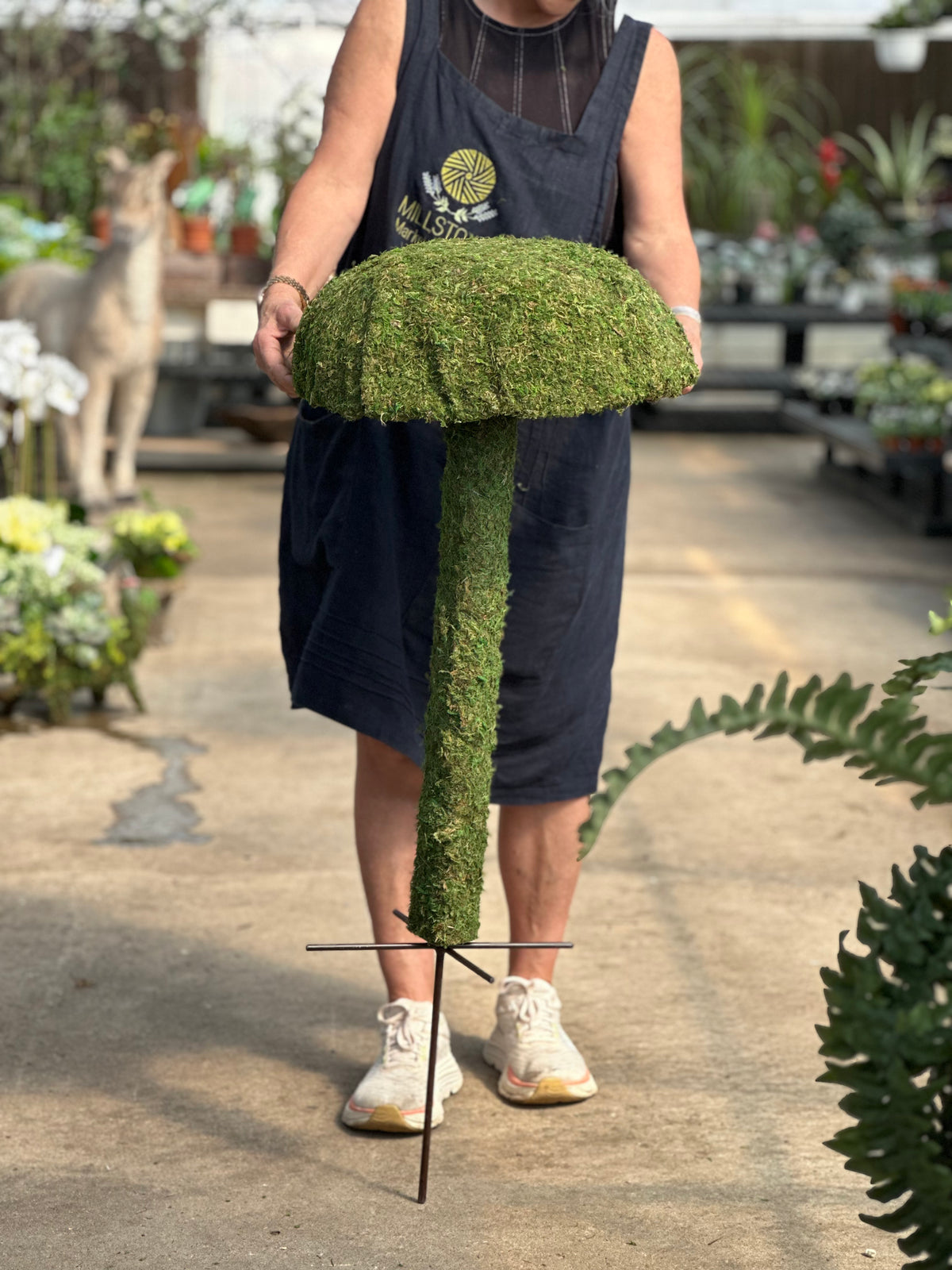 GIANT MUSHROOM GARDEN STAKE