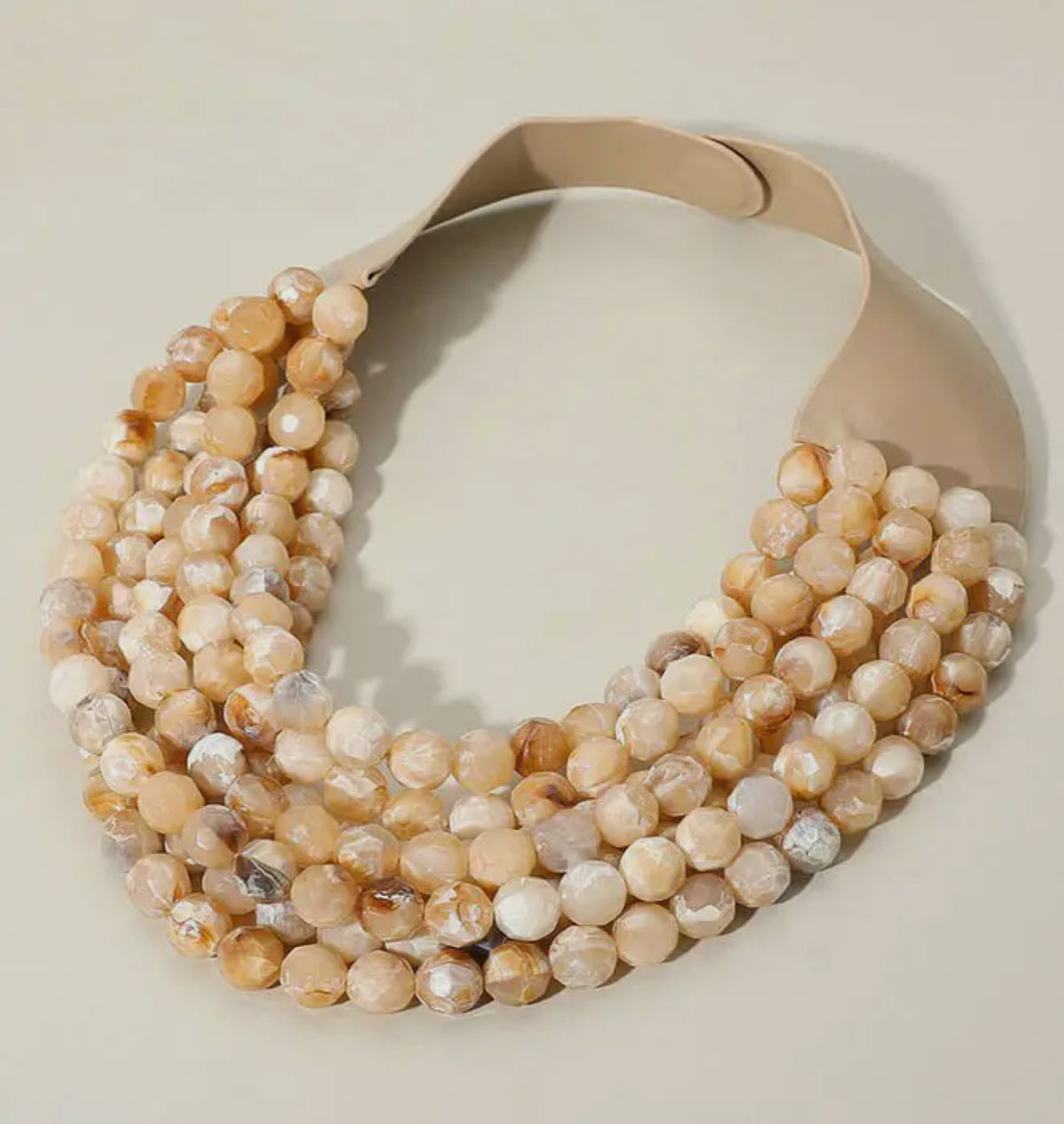 CHUNKY BEADED MAGNETIC NECKLACE
