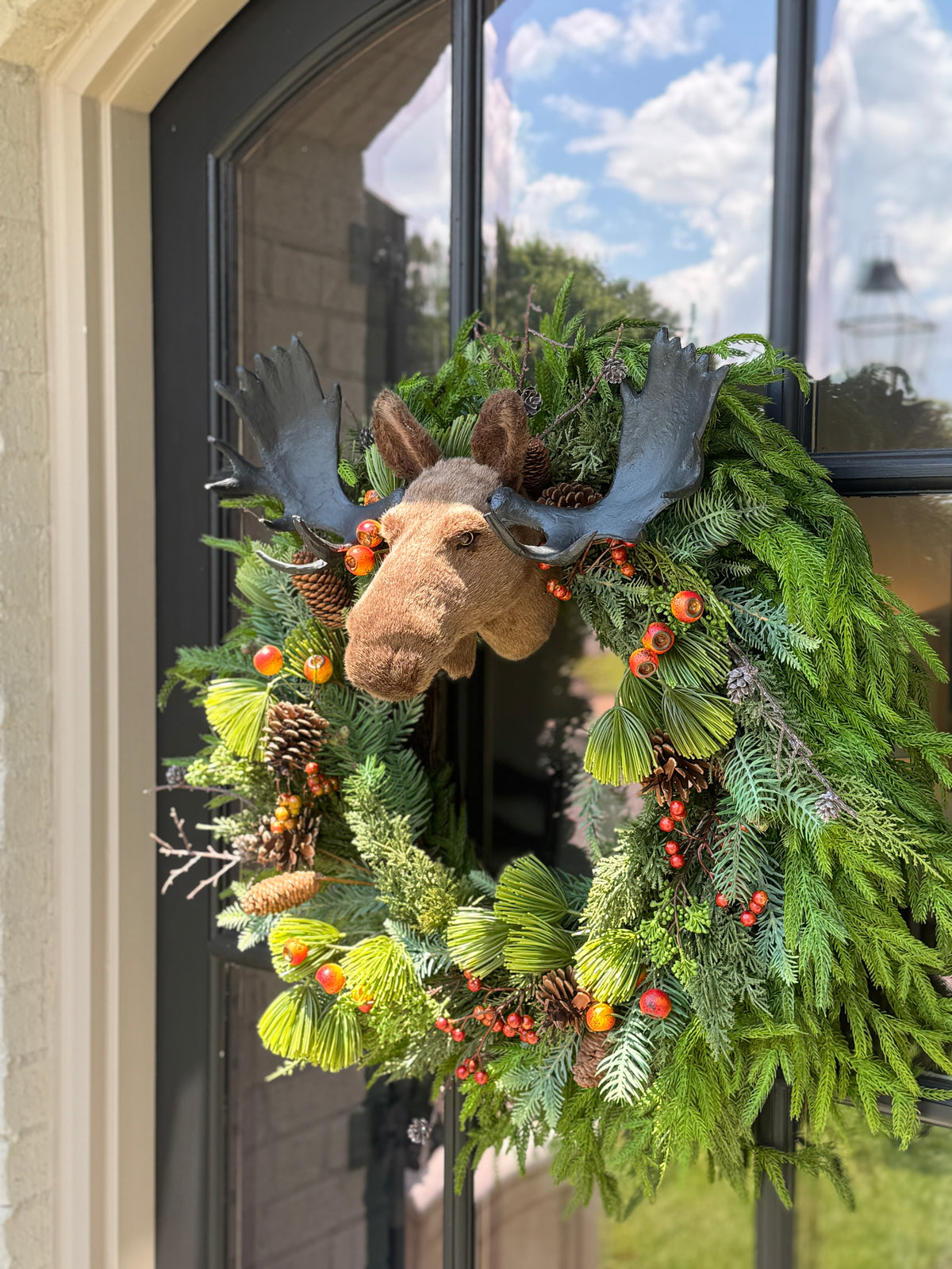 FAUX MOOSE FALL ARRANGEMENT