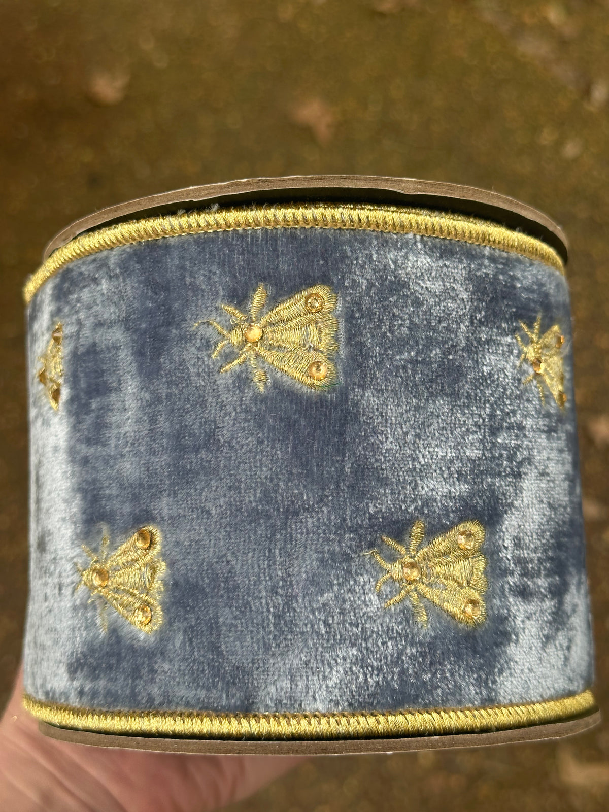 BLUE-GOLD BEE RIBBON