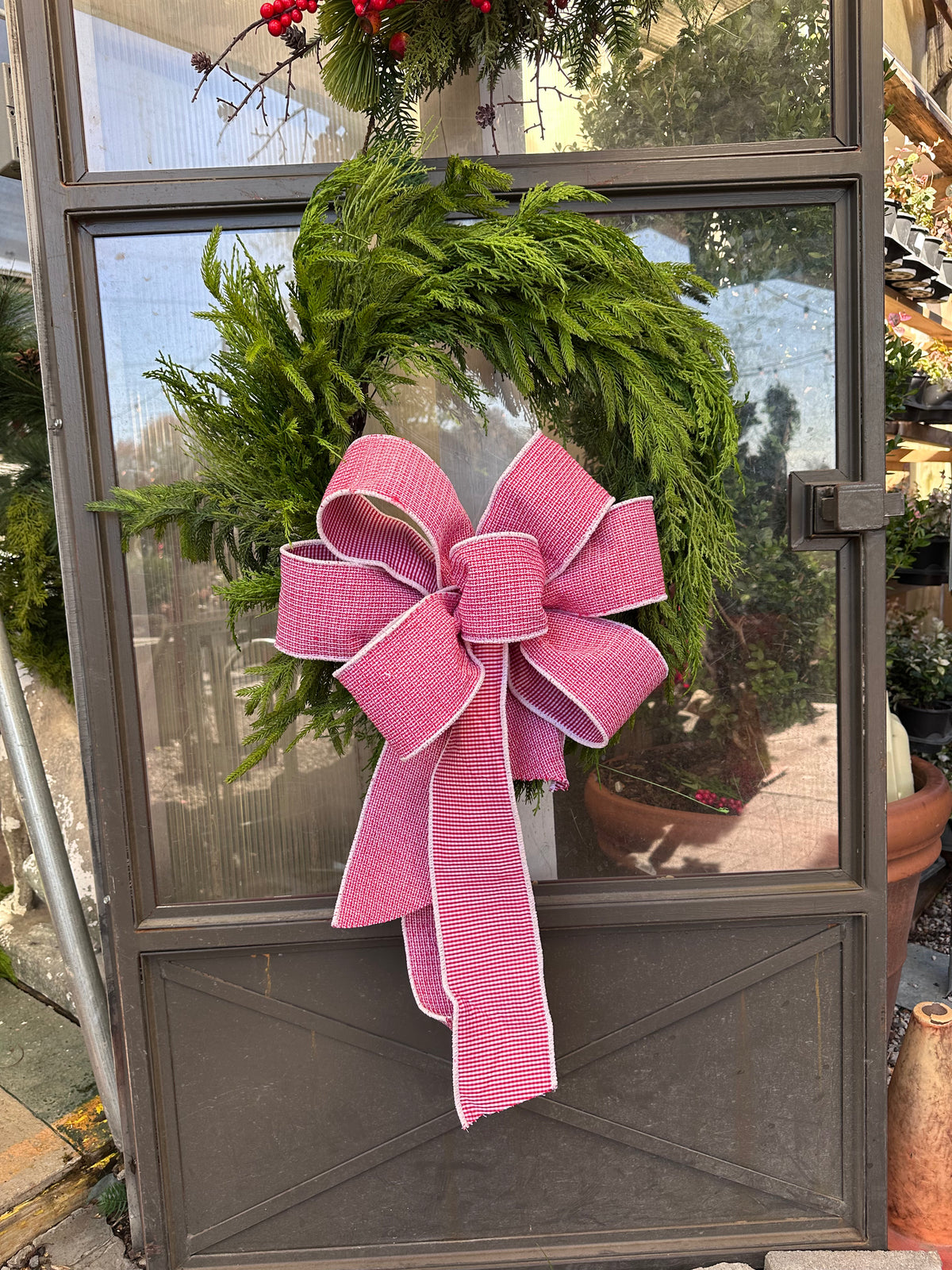 HAND-TIED RED & WHITE PLAID BOW