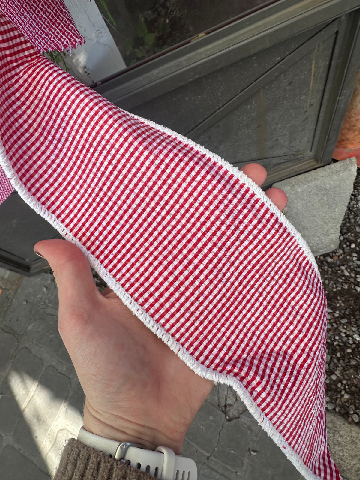 HAND-TIED RED & WHITE PLAID BOW