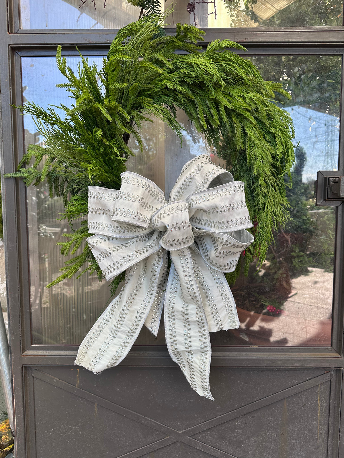 HAND-TIED JEWEL DUPION BOW