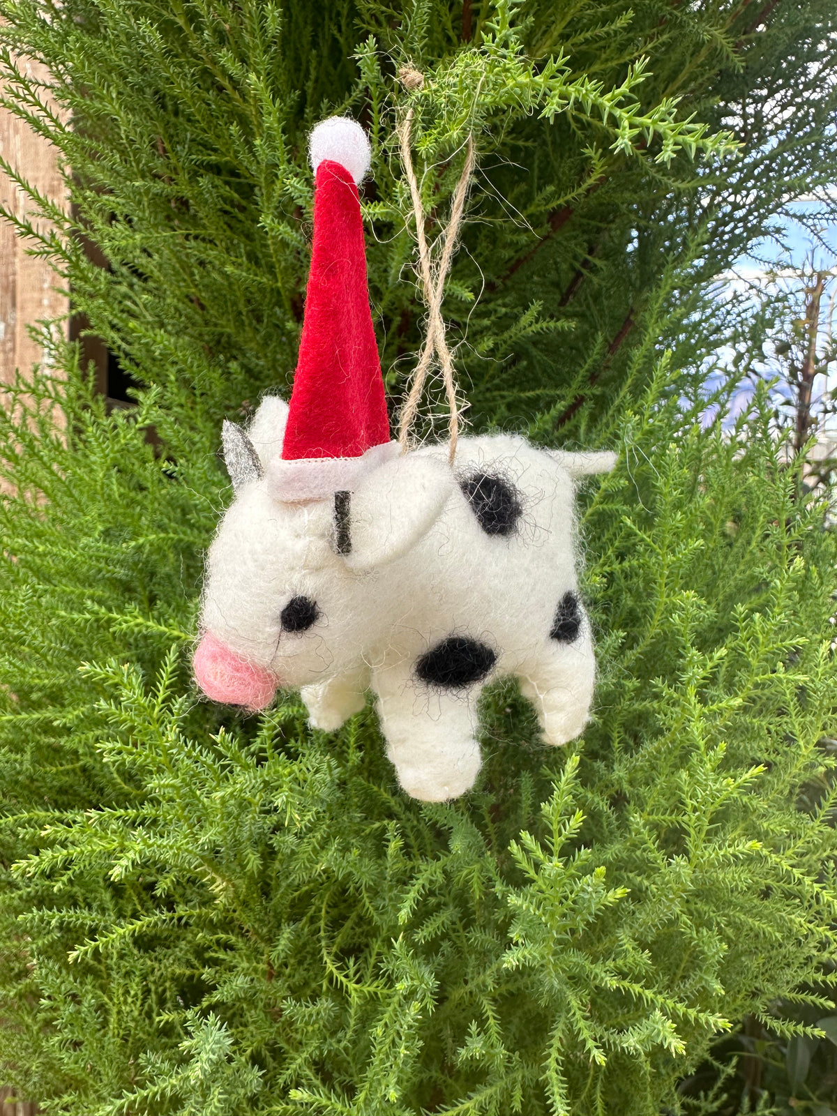 WOOL FELT FARM ORNAMENT SET