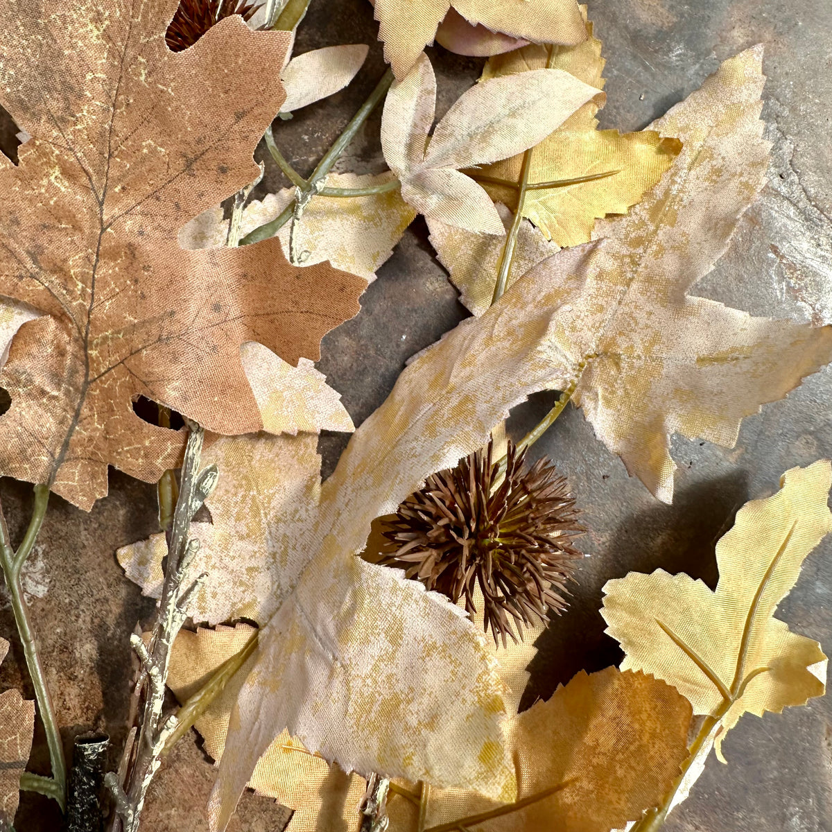 30" AUTUMN MAPLE LEAF SPRAY