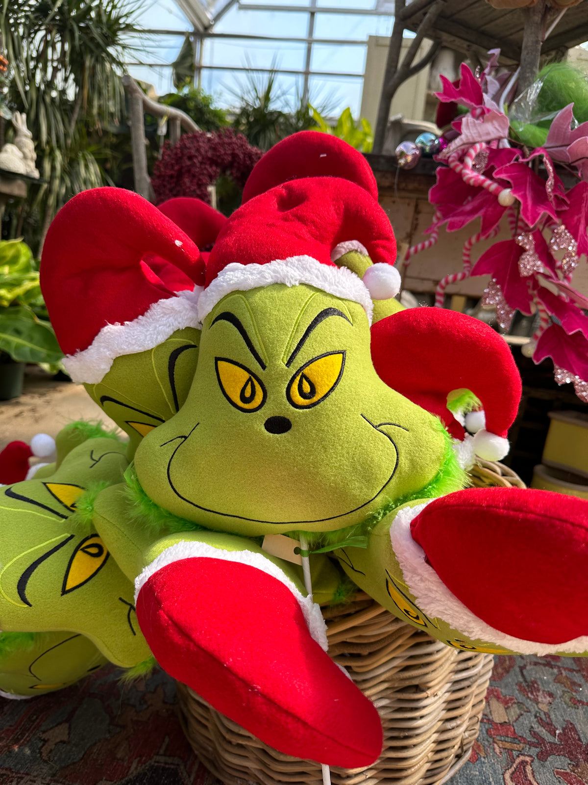 LARGE PLUSH GRINCH HEAD PICK