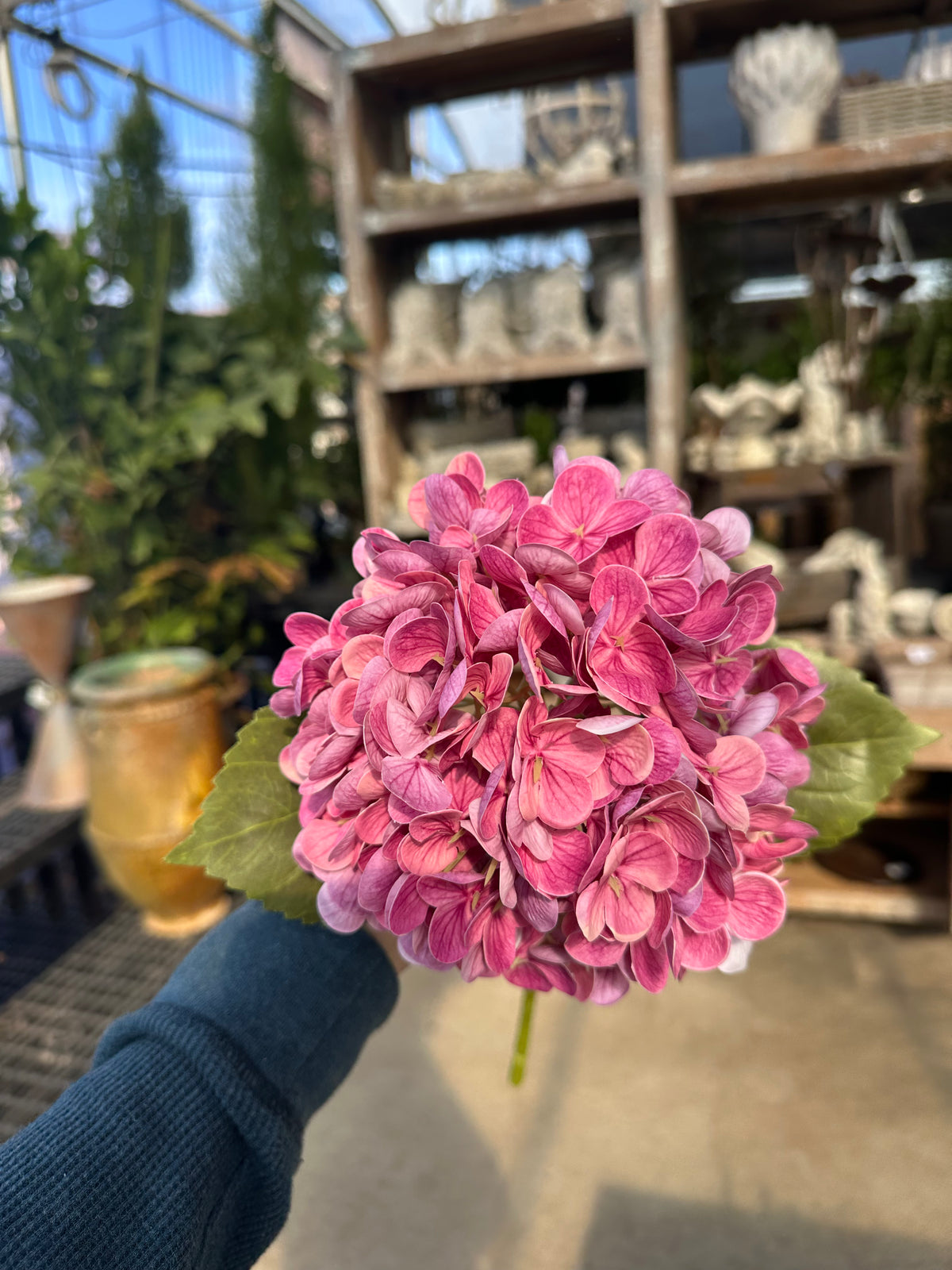 REAL FEEL HYDRANGEA 18.5"