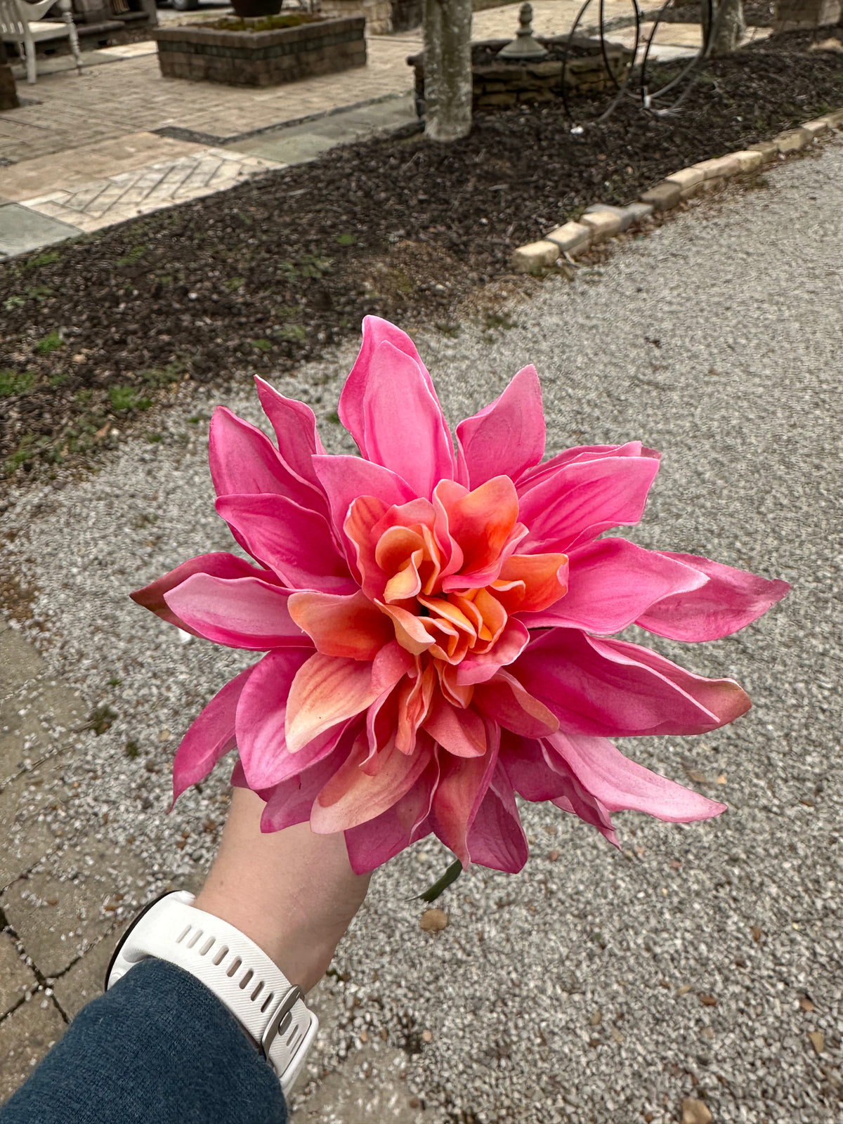 FAUX DAHLIA STEMS