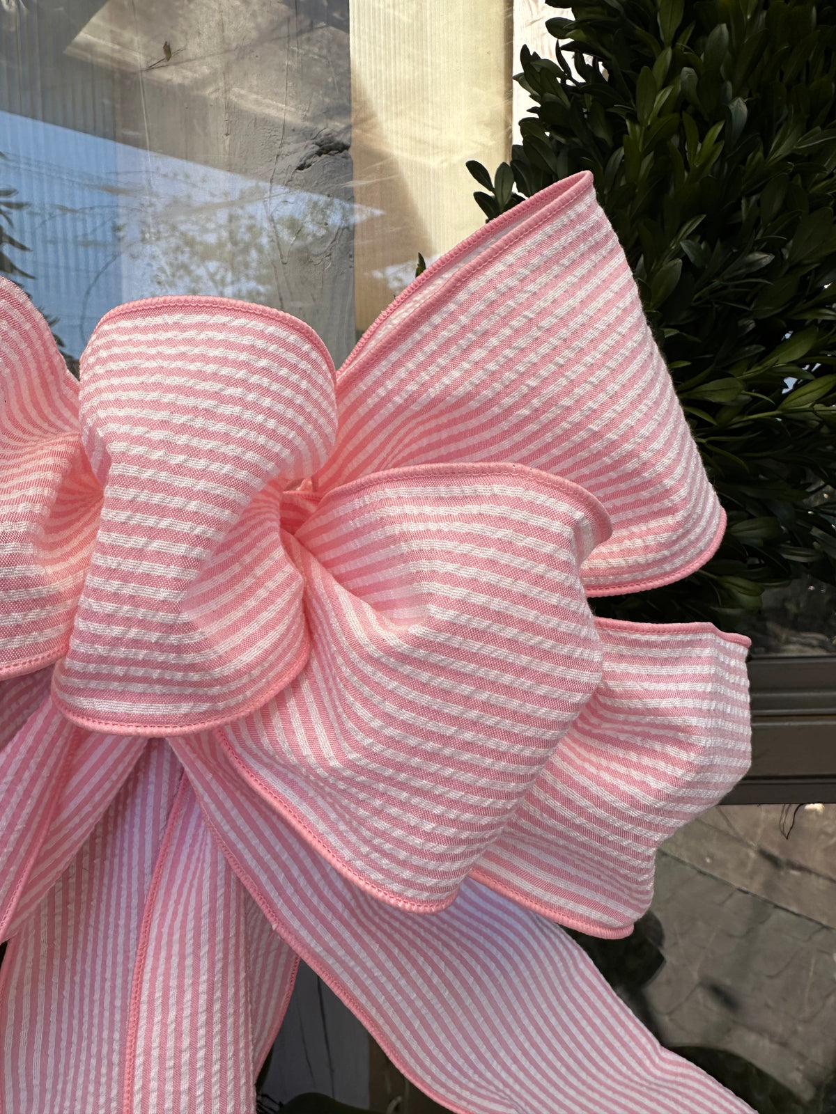 HAND-TIED PINK SEERSUCKER RIBBON