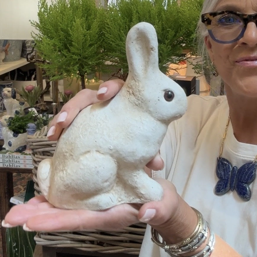 Garden Rabbit Statue