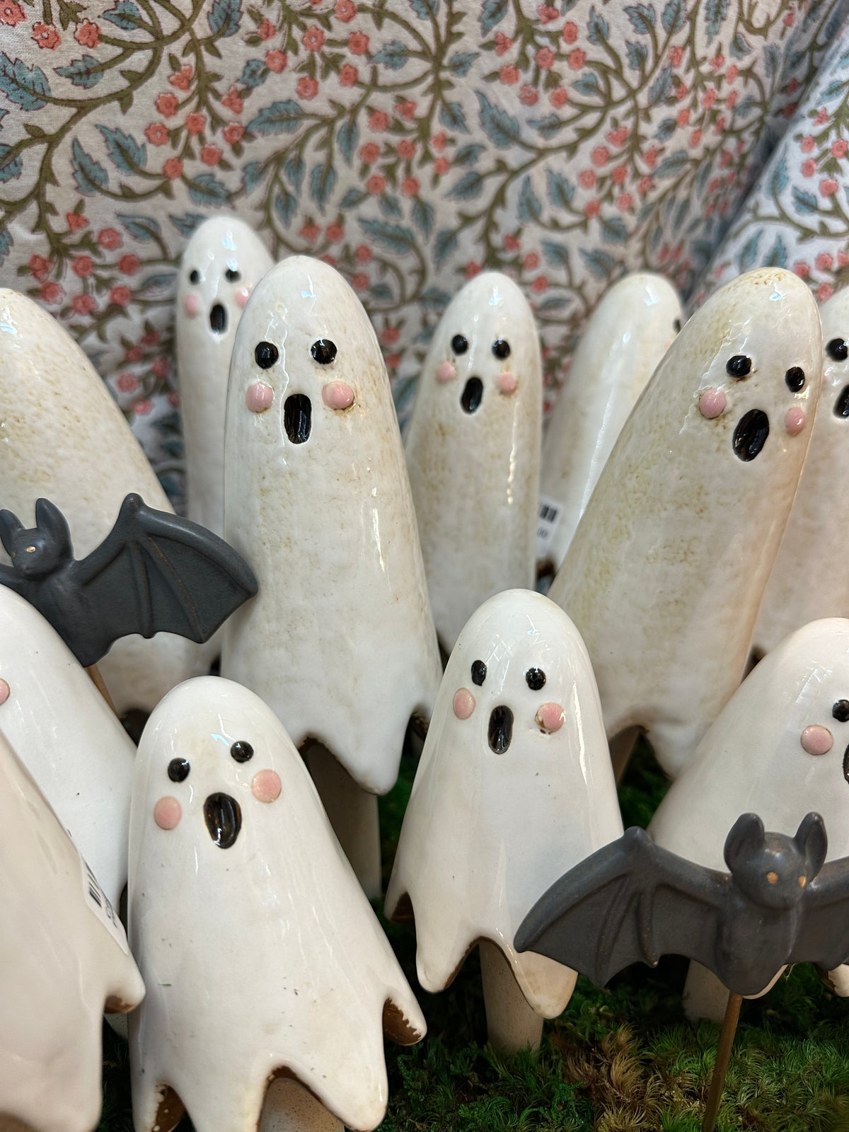 Ceramic Ghost Plant Stick Set