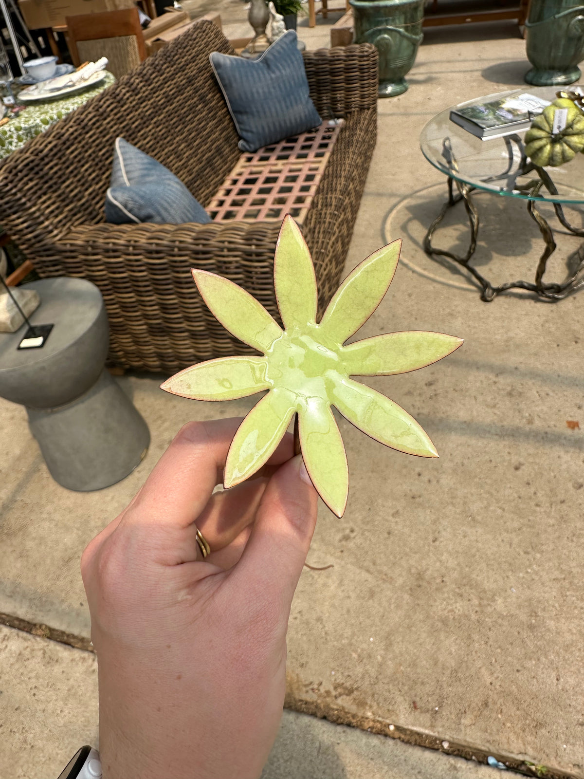 ENAMELED FLOWER STAKES