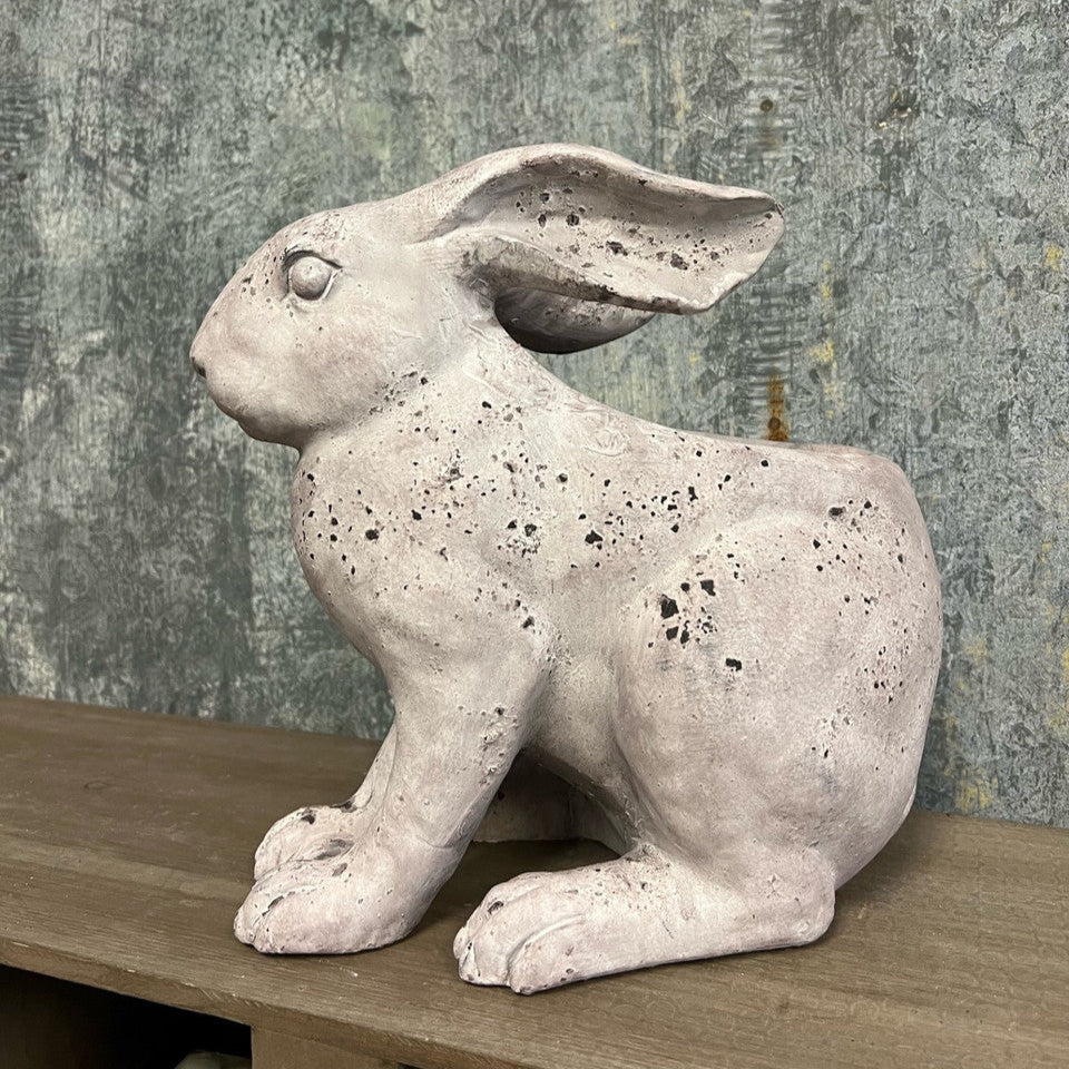 RESIN RABBIT PLANTER