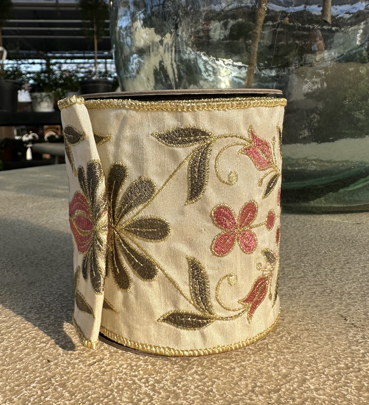 EMBROIDERED ARTICHOKE RIBBON