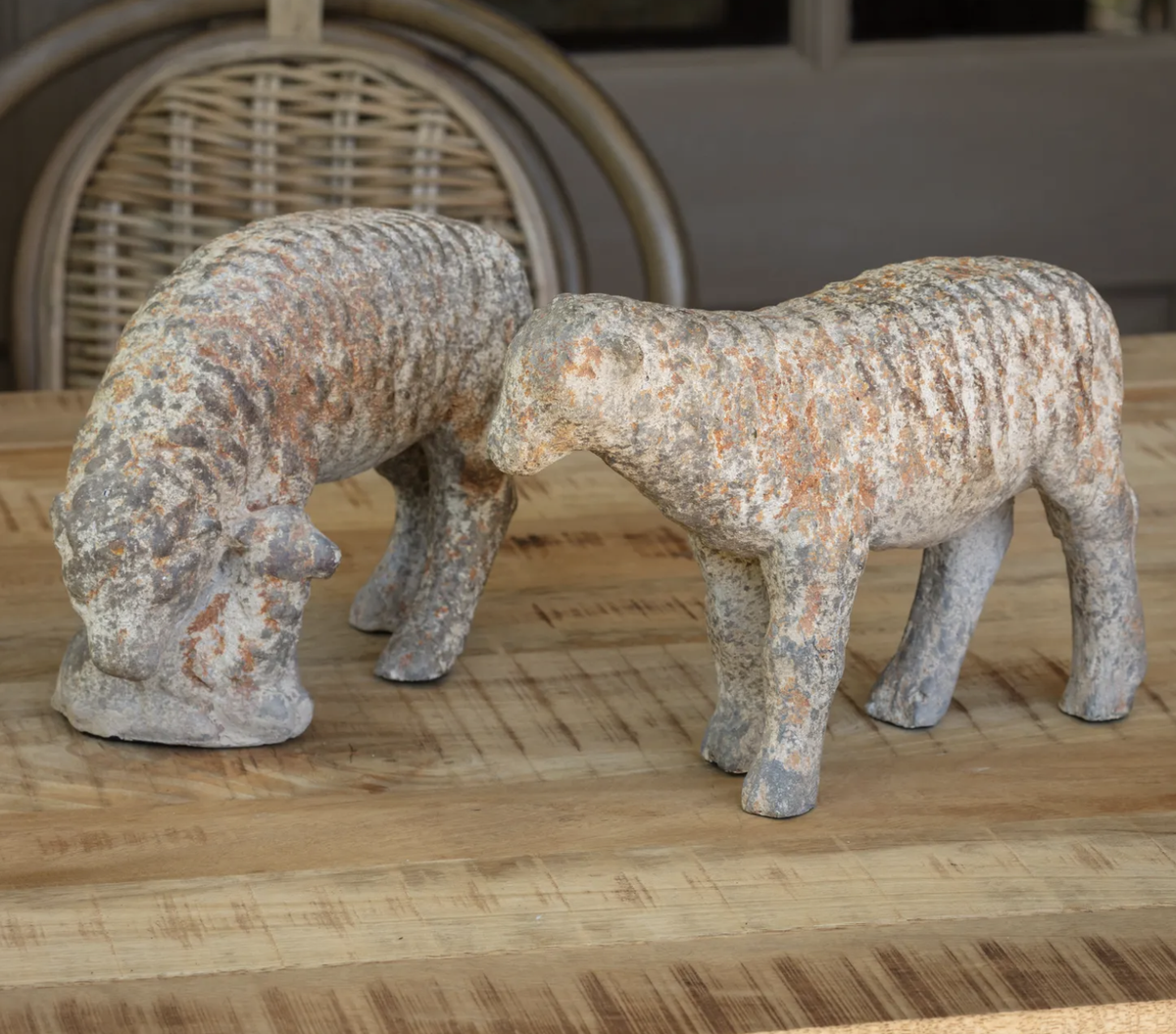 OLD WORLD SHEEP SET OF 2