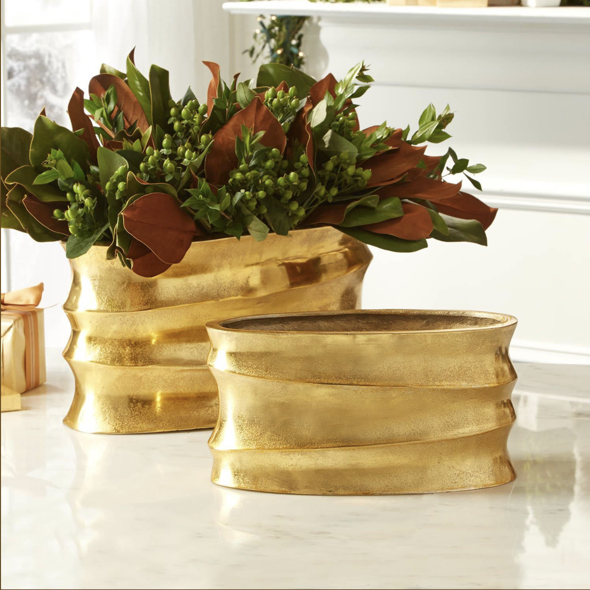 RIDGED GOLD PLANTER