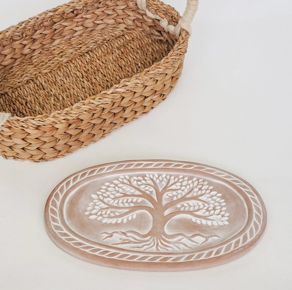 HANDMADE BREAD WARMER & WICKER BASKET-OVAL