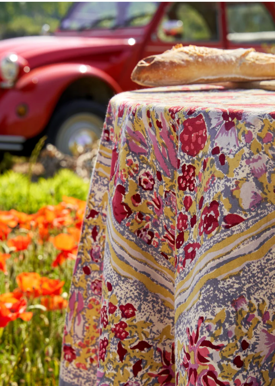 JARDIN RED/GREY TABLECLOTH