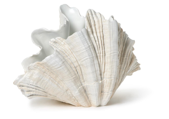 CLAM SHELL VASE