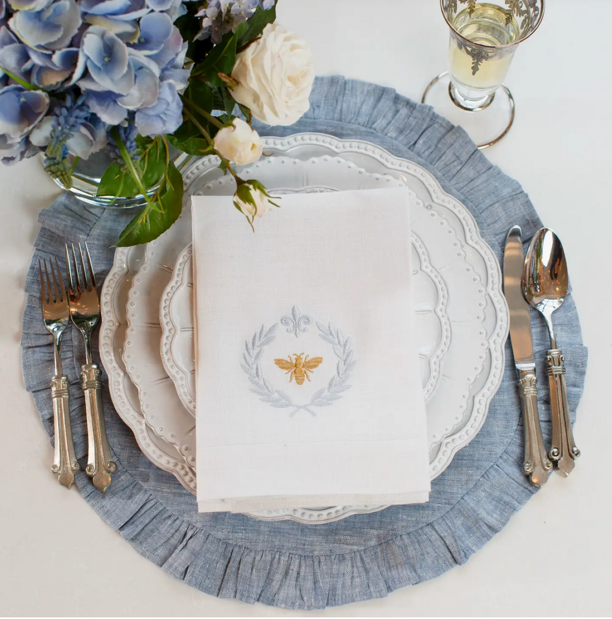 ITALIAN BEE TRI-FOLD NAPKIN SET