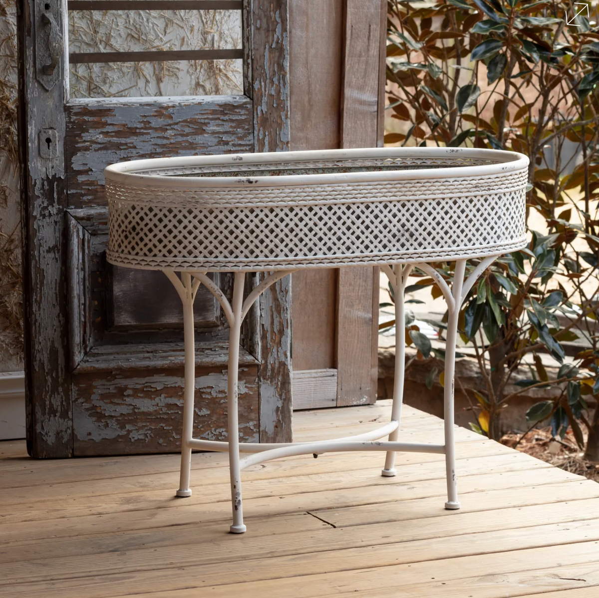 HIGHLANDS PLANTER
