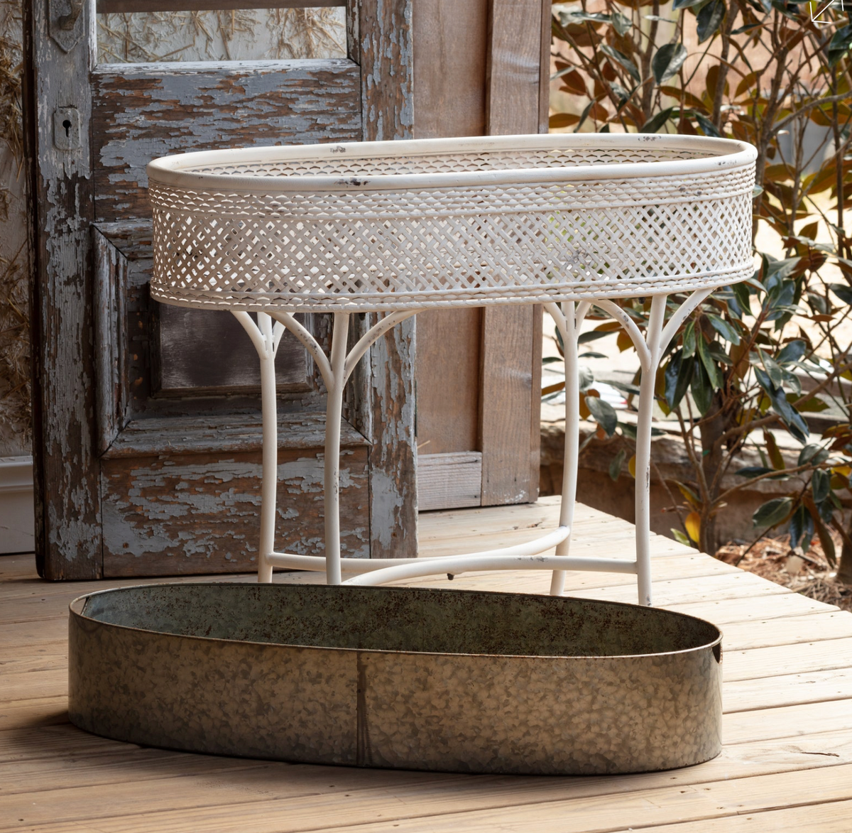 HIGHLANDS PLANTER