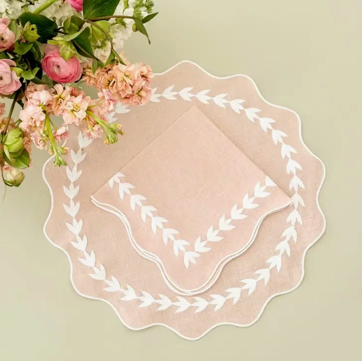 PINK PETAL NAPKIN SET