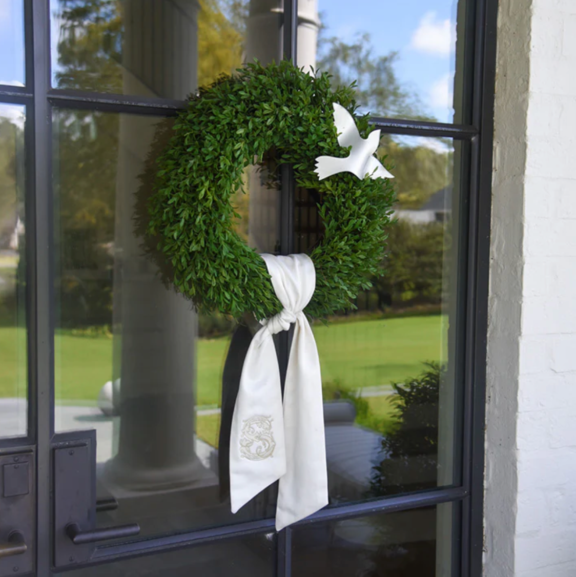 TRICIA'S FAVORITE FAUX BOXWOOD WREATH