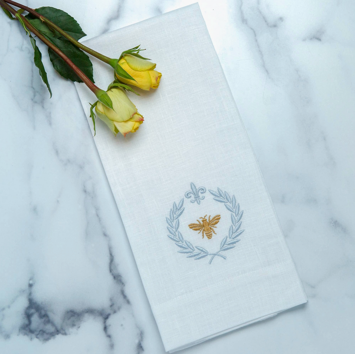 ITALIAN BEE LINEN TOWEL