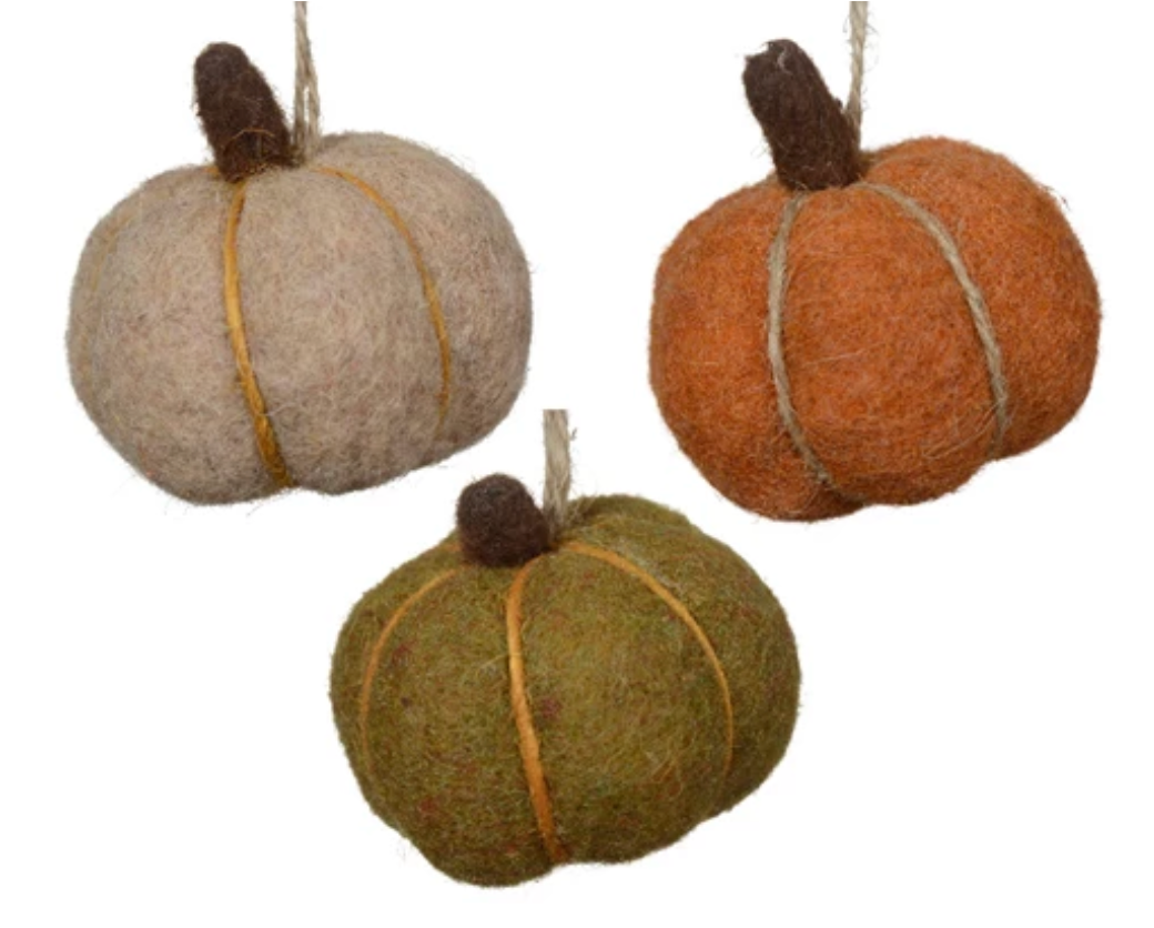 FELT PUMPKIN ORNAMENTS SET