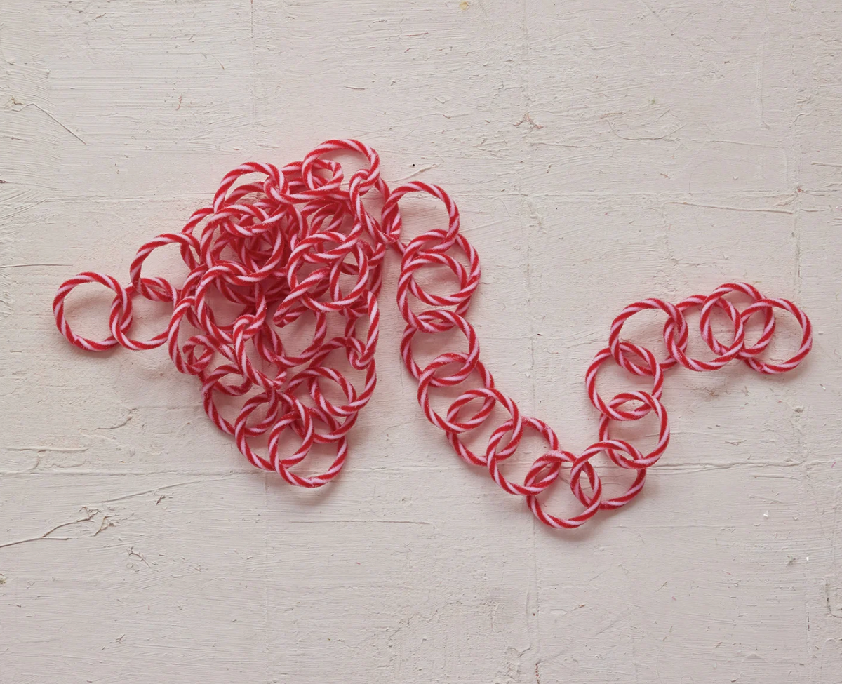 72" CANDY STRIPED GARLAND