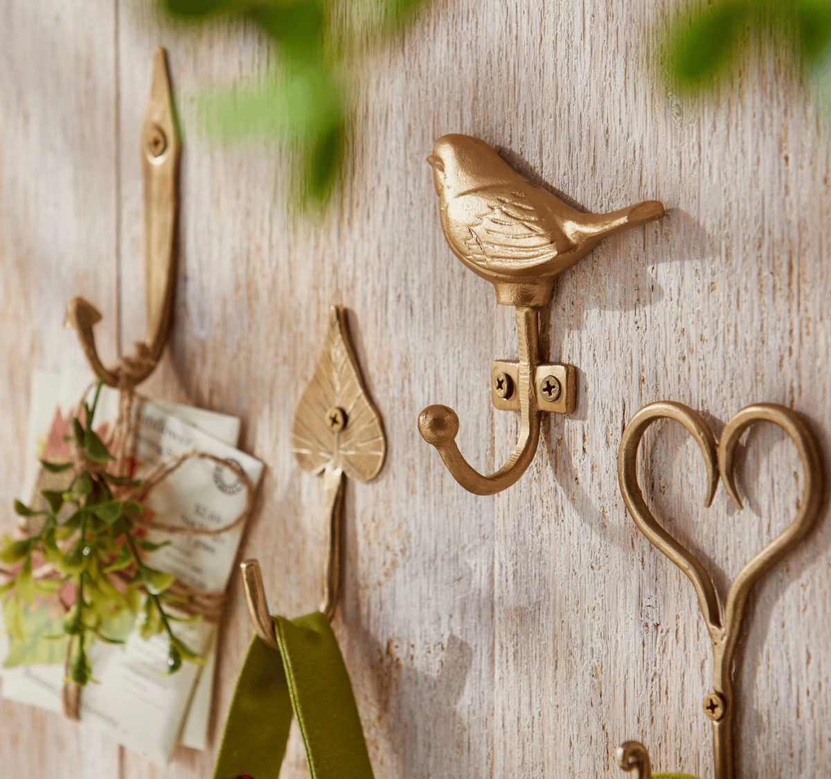 BIRD WALL HOOK