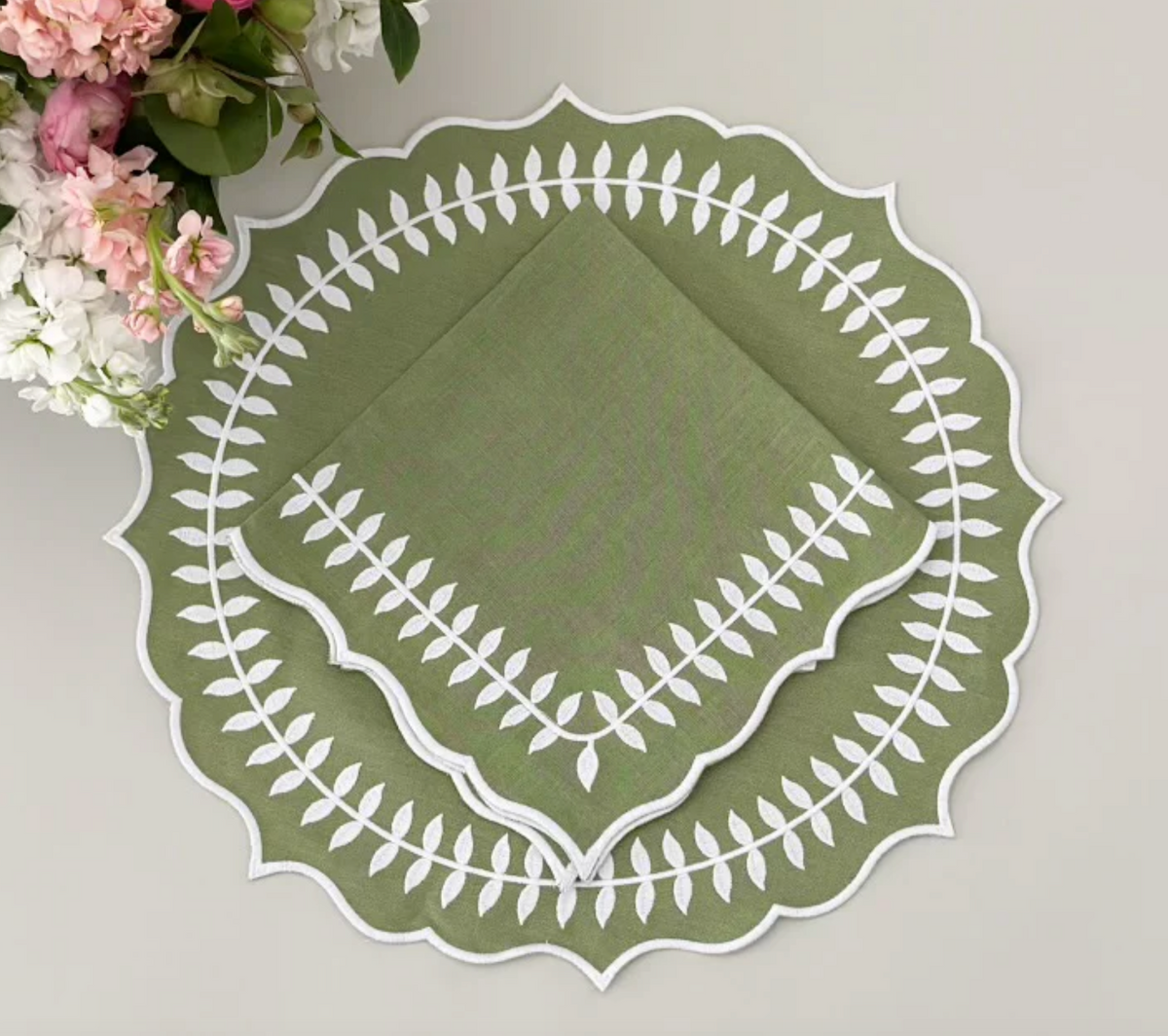 GREEN LEAVES NAPKIN SET