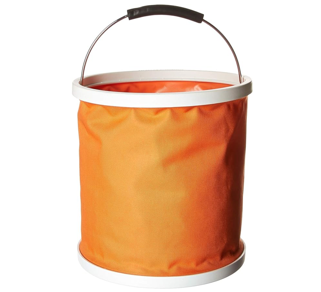 FOLDABLE  BUCKETS