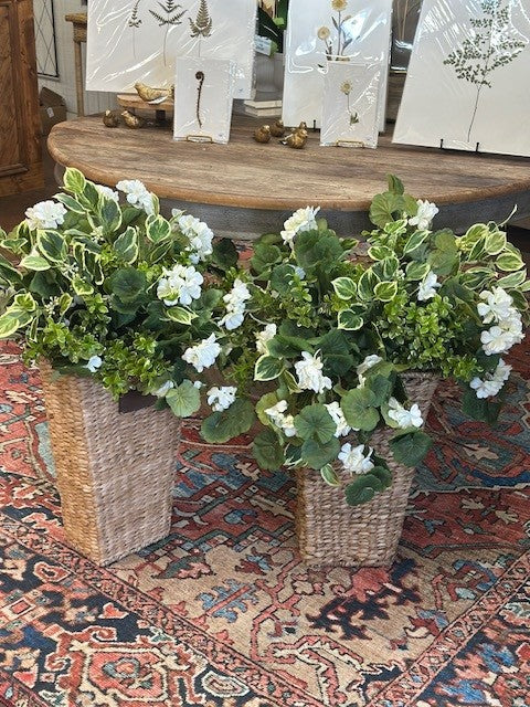 CUSTOM DOOR BASKET ARRANGEMENT