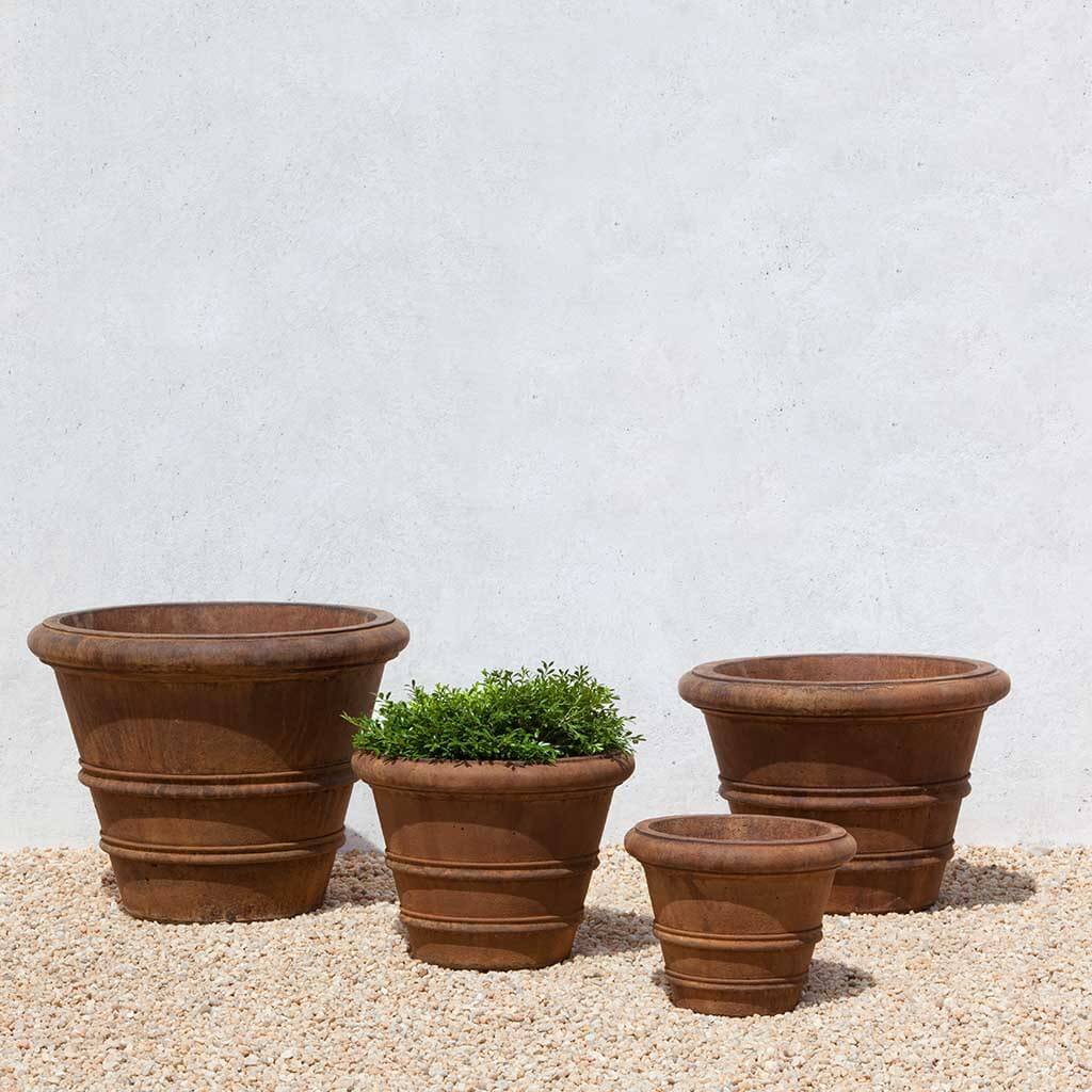 Classic Rolled Rim Planter